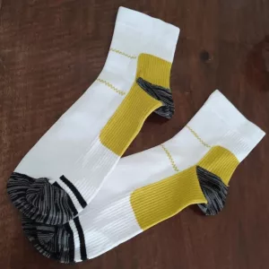 Empfangen Nylon-Kompressionssocken zum Laufen vom Kunden John.